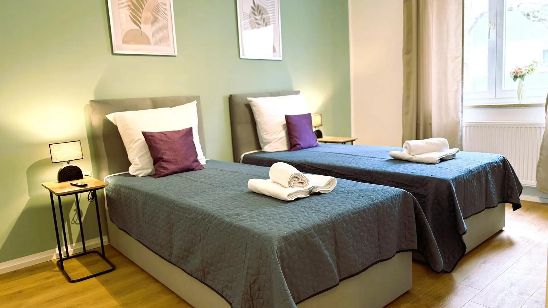Apartment 2 Zkb-3Og Oder 3 Zkb-Ug Im Zentrum Zw Rathaus Und Dom Augsburg Deutschland